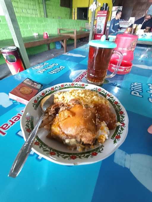 Warung Mbok Endun Kepala Manyung 4