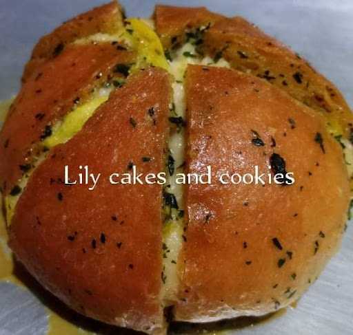 Lily Cakes And Cookies 4