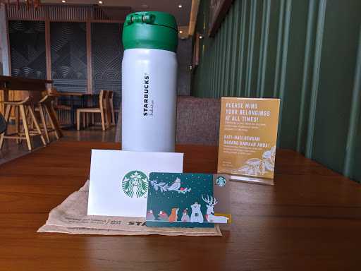 Starbucks - Pondok Bambu 9