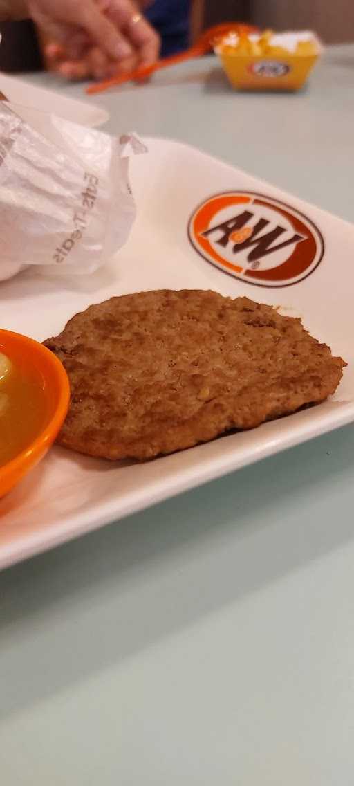 A&W 8