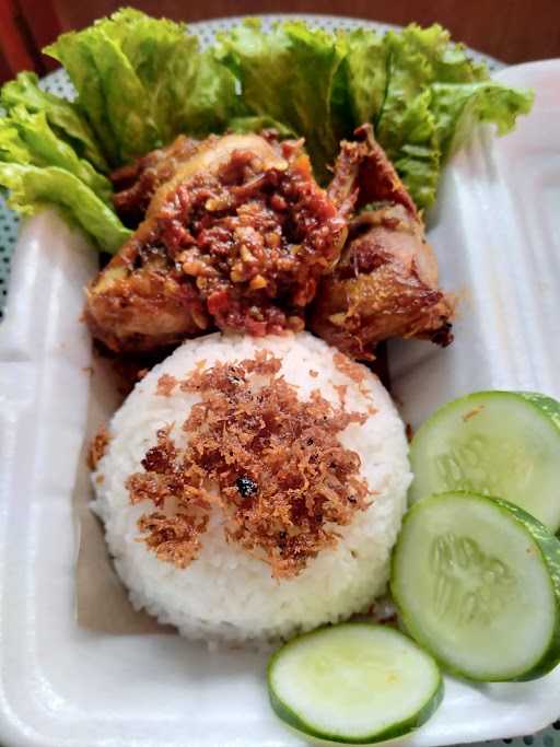 Ayam Goreng Mama Pingkan 5