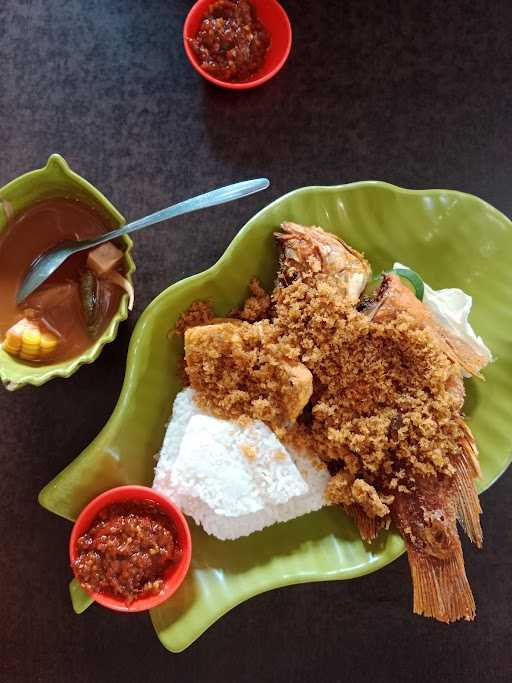 Ayam Kremes Kraton (Akk) 9