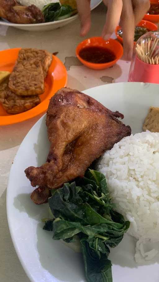 Bebek Goreng H. Slamet 7