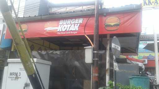 Burger Kotak 9