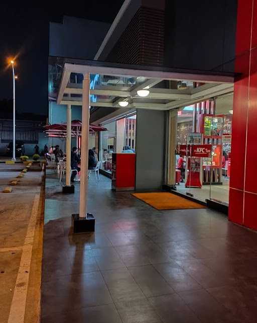 Kfc Pondok Bambu 8