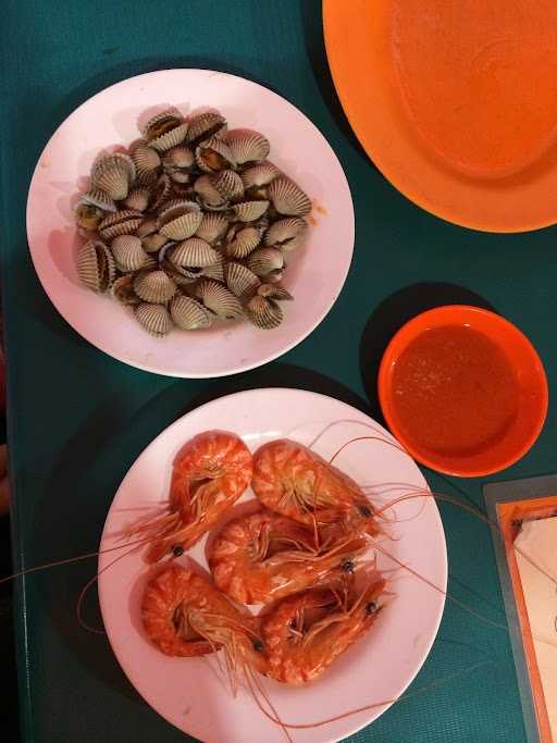 Seafood 68 (Cab. Jatinegara Timur) 3