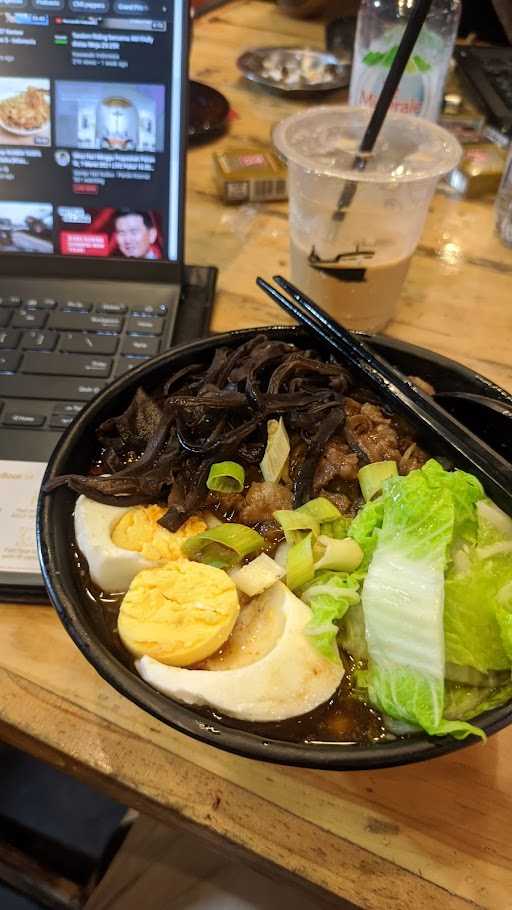 Sukiku Steamboat & Udon 2