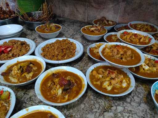 Warung Sate Dan Tongseng Pak H. Budi Asli Solo 10