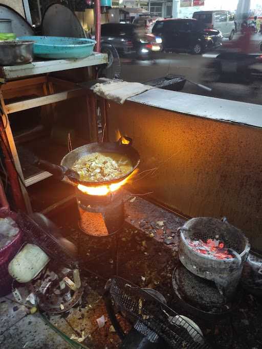 Warung Sate Dan Tongseng Pak H. Budi Asli Solo 4