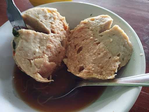 Mie Ayam & Bakso Mas Kisut 5