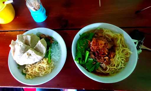 Mie Ayam & Bakso Mas Kisut 6