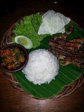 Warung Makan D'Tio 4