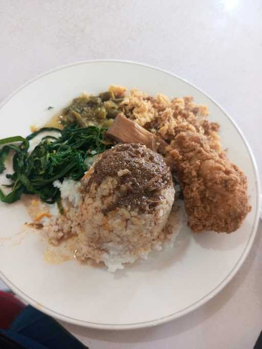 Rumah Makan Padang Sahabat 3