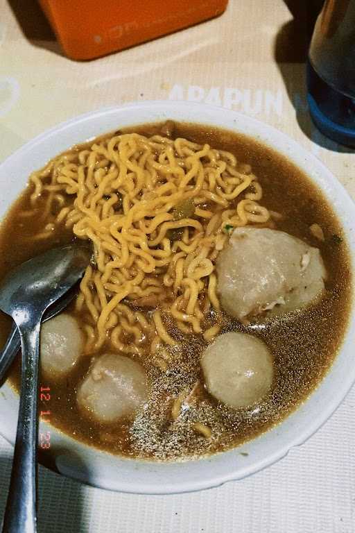 Bakso Stasiun 4