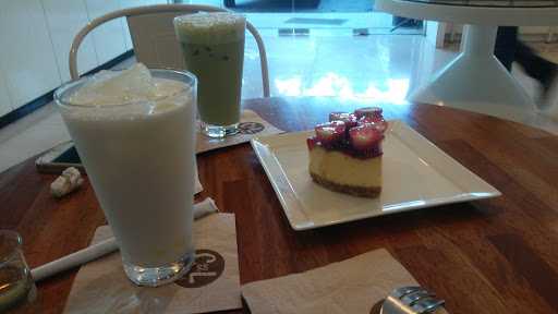 Cake Lab & Kaffein 3