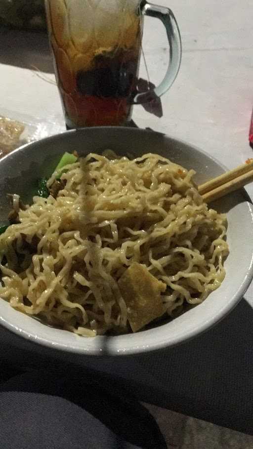 Bakmie Gerobak Oren 1