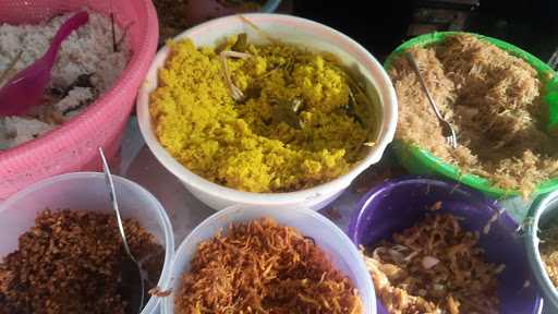 Nasi Uduk Ibu Ade 5