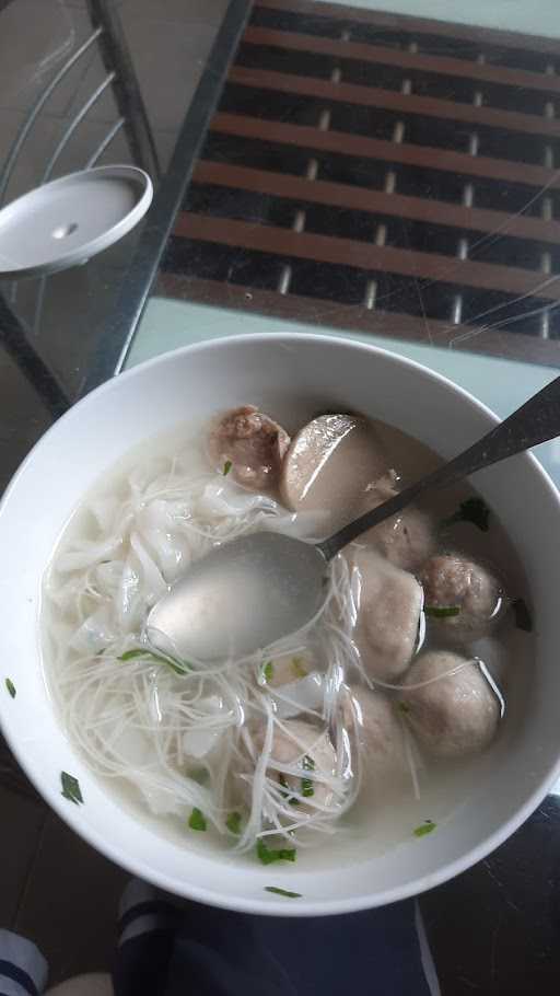 Bakso Mas Kumis Samping Penabur 2