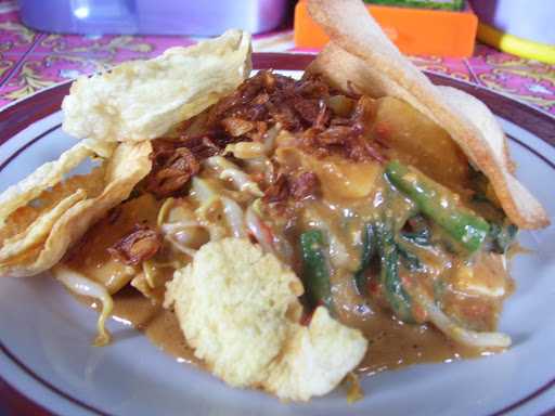 Gado-Gado Ci Iyus Roxy 3