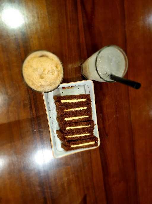 Malacca Toast Juanda 10