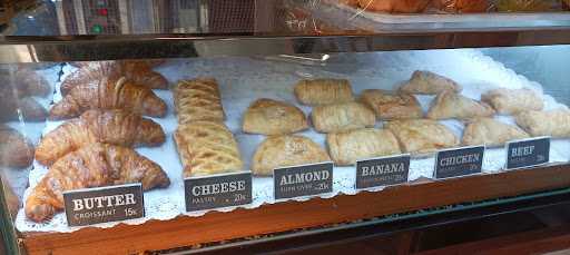 Roti O Stasiun Gambir 5