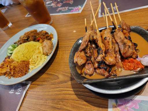 Sate & Seafood Senayan Tanah Abang 6