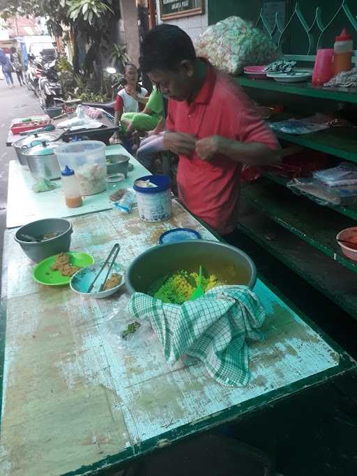 Warung Nasi Uduk Pak Yaya 1