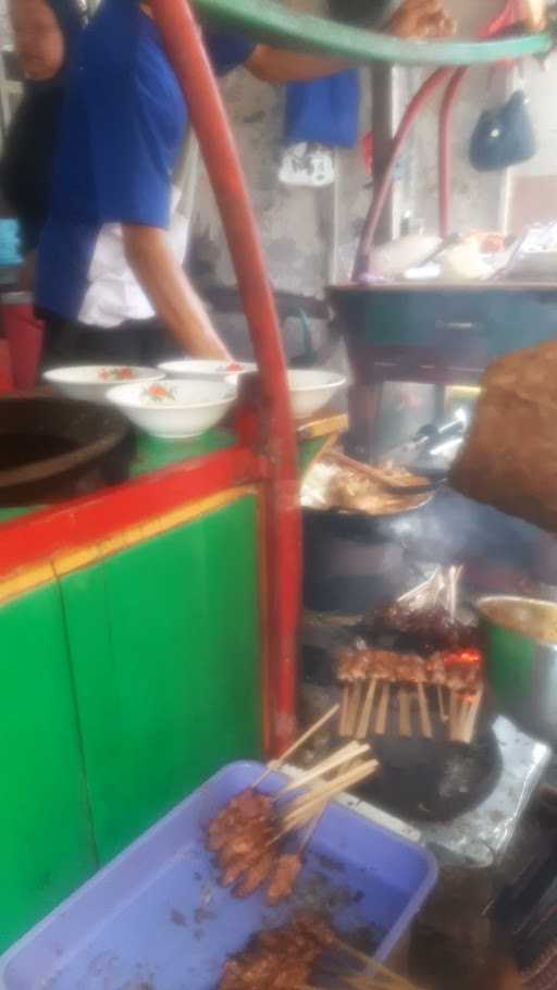 Warung Sate Solo Pak Kumis 1