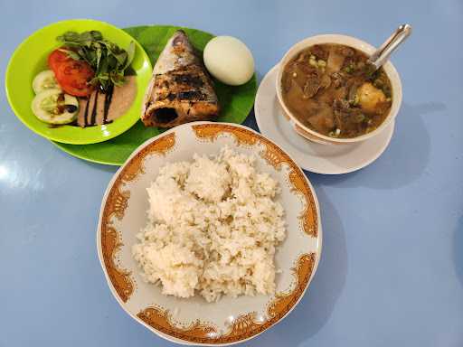 Warung Sentral Sop Saudara 10