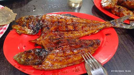 Pondok Ikan Bakar Selera 8