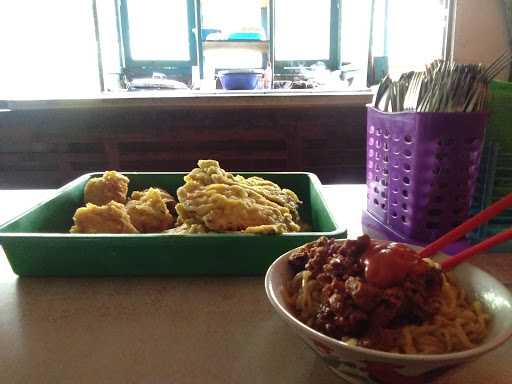 Mie Ayam & Bakso Bu Harni 3