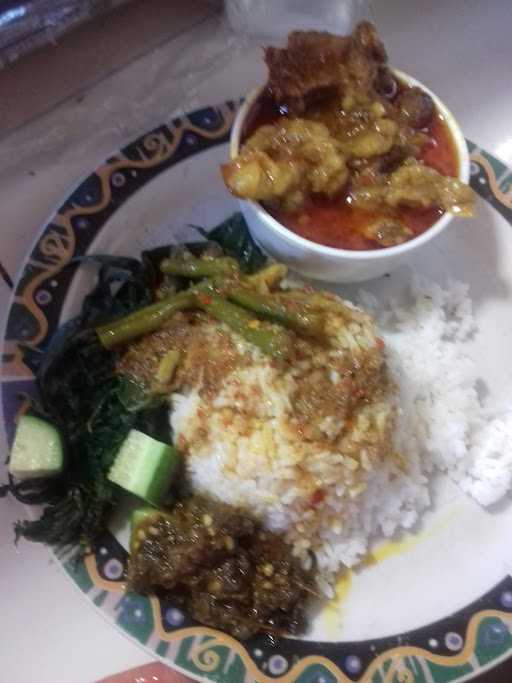 Warung Nasi Padang Restu Bundo 4