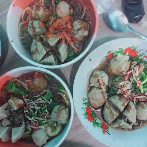 Ud.Romuna & Bakso Ahbab 7