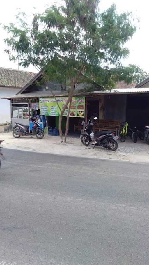 Warung Jajanan Bunda Fio'Fiola 10