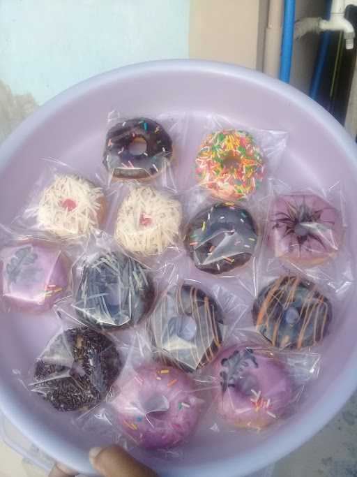 Rumah Donat Linda 3