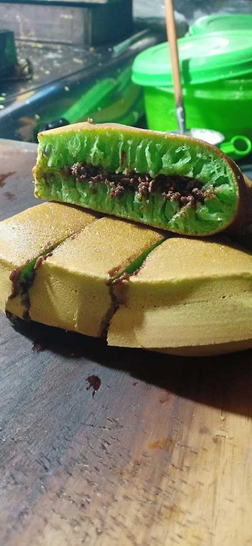 Gorengan Dan Martabak Restu 6