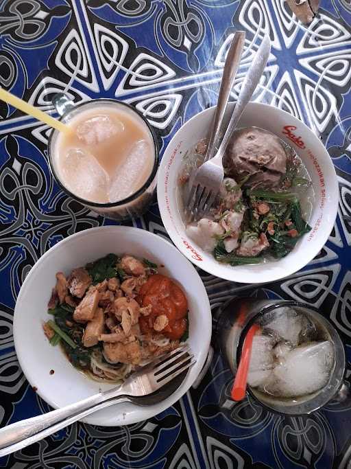 Warung Bakso Dan Mie Ayam Ceu Ati 2