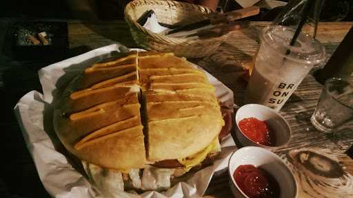 Gudang Rasa Roti & Kopi 8