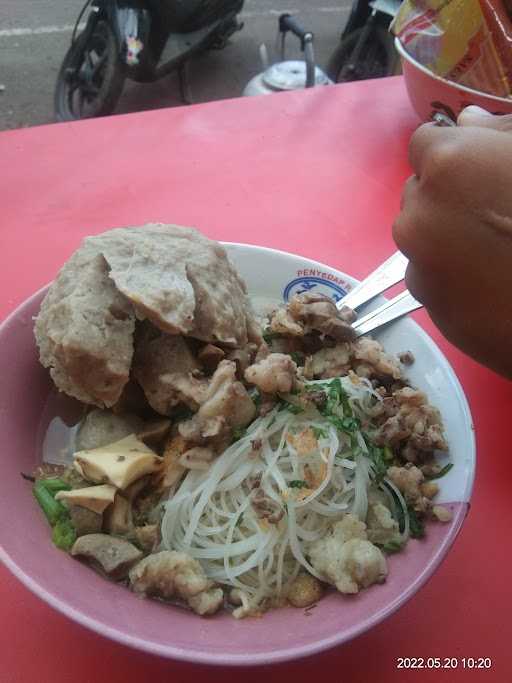 Bakso Depan Pgri Garut 5