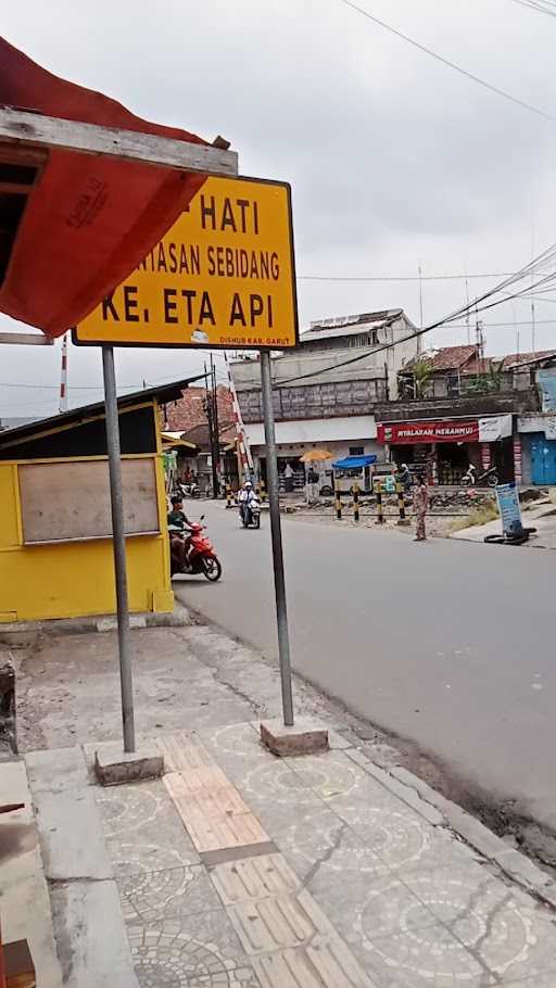 Kedai Bakso Tasik Jl Guntur 4