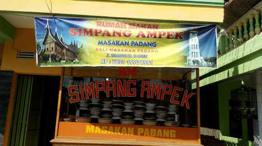 Rumah Makan Simpang Ampek 6