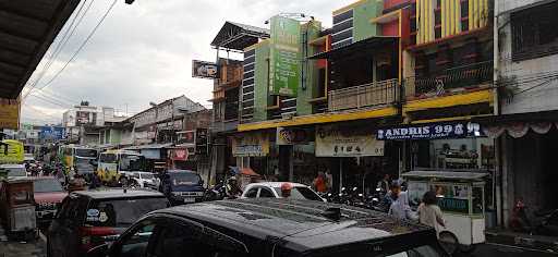 Rumah Makan Sukaregang 7