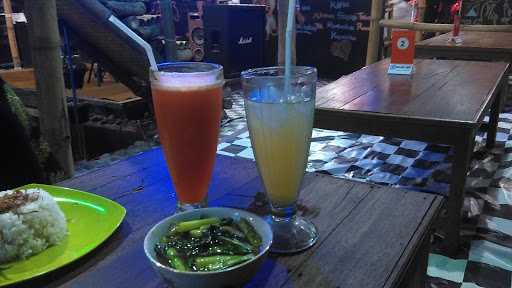 Kedai Bamboe Muara Angke 1