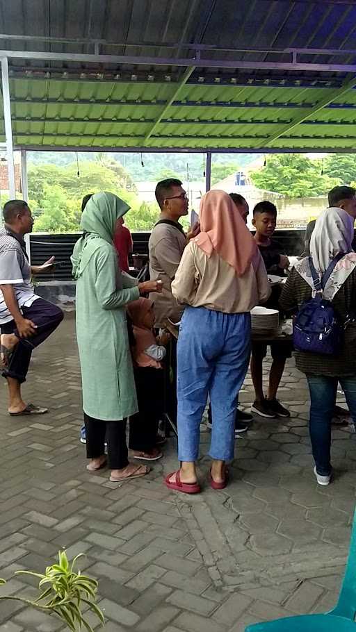 Rumah Makan Padang Ampera Buyung 6