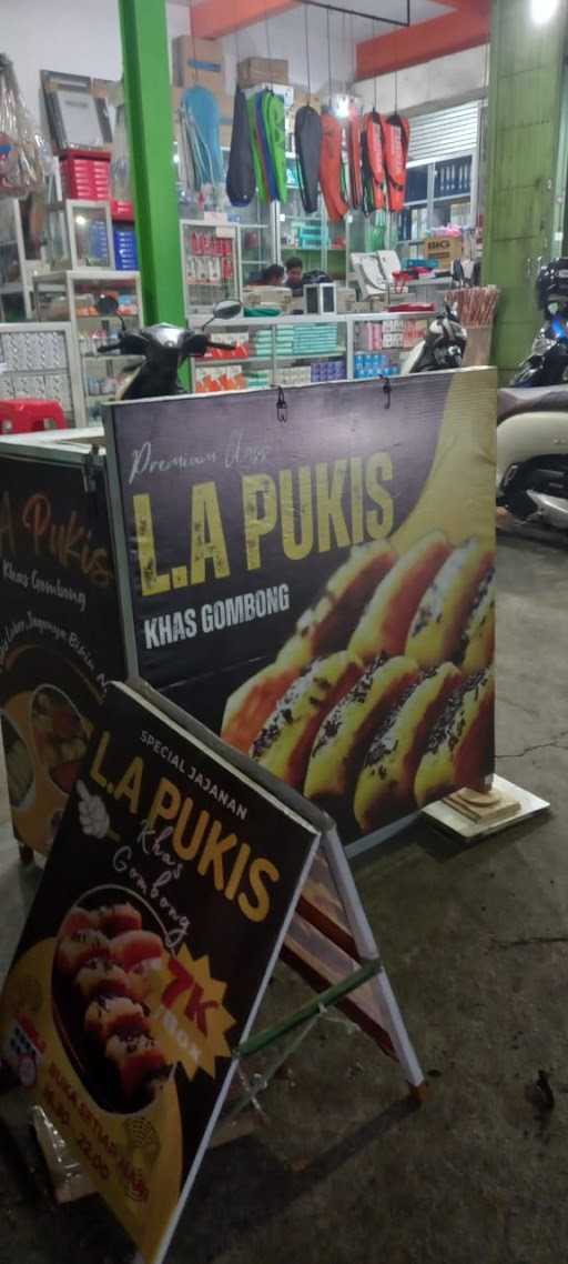 L.A Pukis 9