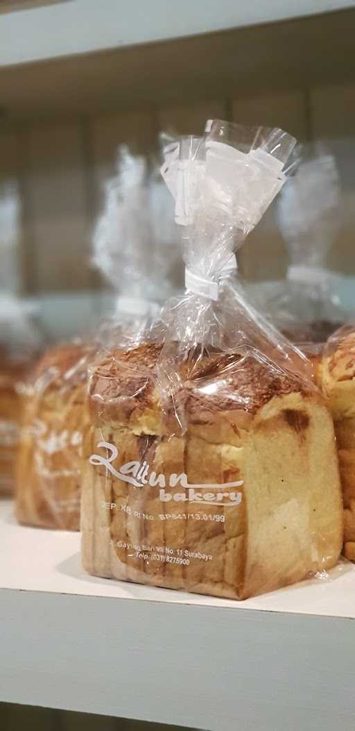 Zaitun Bakery Surabaya 7