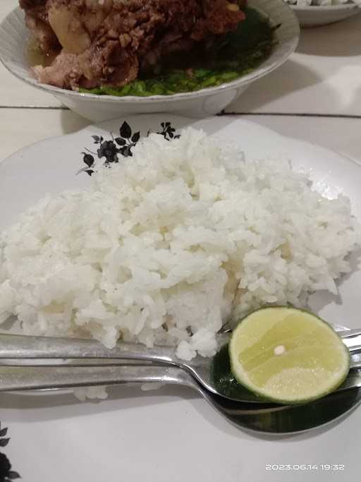 Warung Barokah Sop Buntut Spesial 2