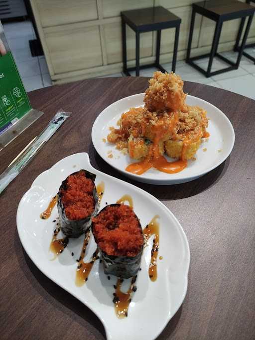 Sushi Line Surabaya 2