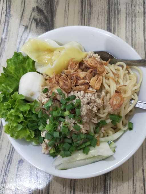 Mega Mie Ayam 4