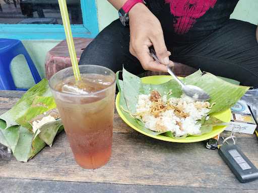 Nasi Bungkus Daun Pak Main 7